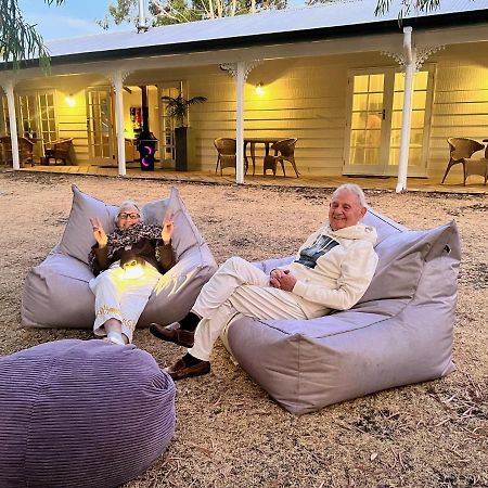 Llewellin'S Guest House Margaret River Esterno foto