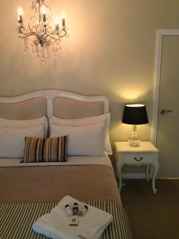Llewellin'S Guest House Margaret River Esterno foto