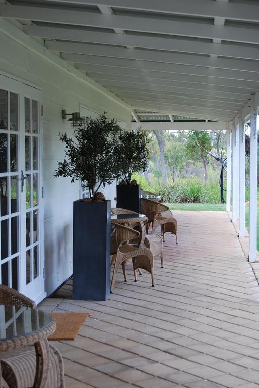 Llewellin'S Guest House Margaret River Esterno foto